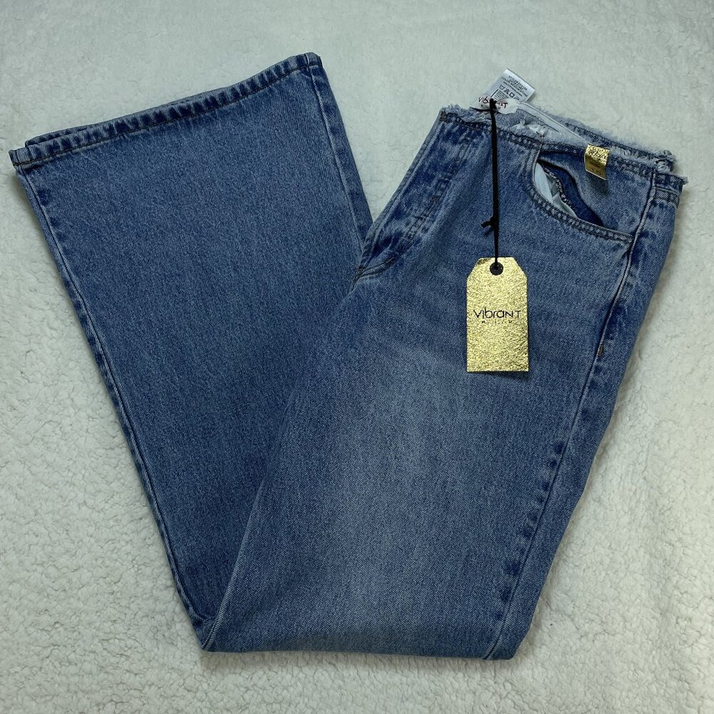 Vibrant Jeans Juniors Size 15 (31W) Blue Light Wash Wide Leg High Rise 34x30 NWT